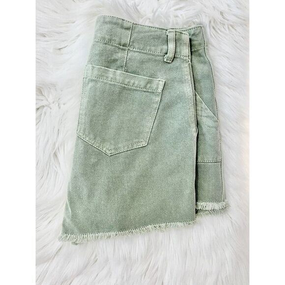 Chelsea & Violet Sage Frayed Hem Denim Shorts - Picture 9 of 9